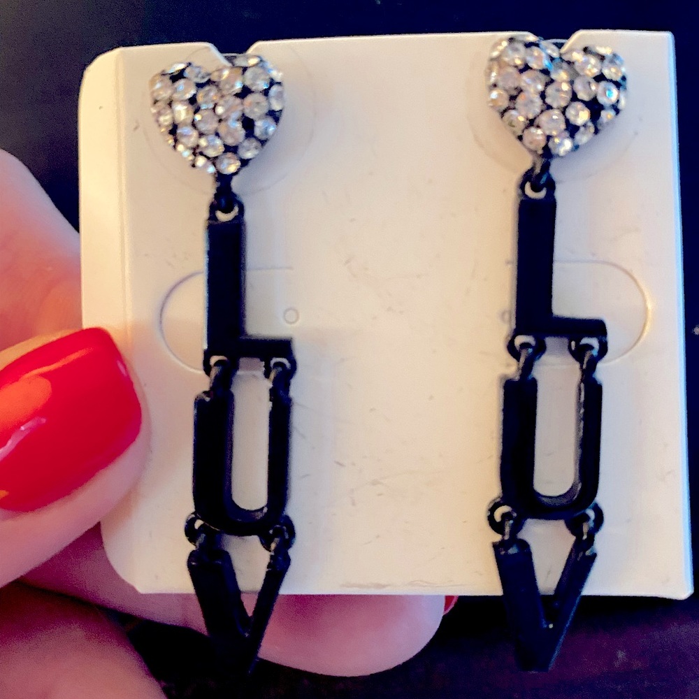 Luv dangle earrings